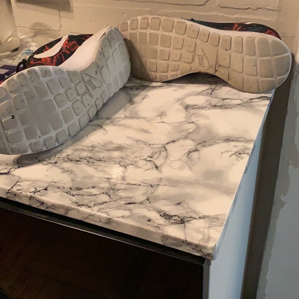 Nike Roche - Picture 4 of 4